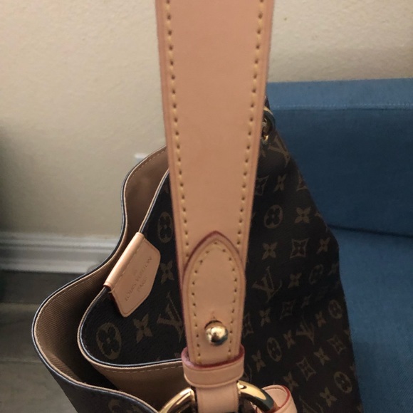 *SOLD*more photos of Authentic Graceful pm purse. - Picture 5 of 5